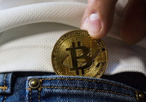 How much money should i invest in bitcoin as a beginner?